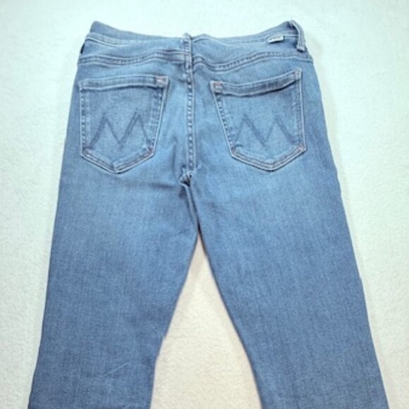 Mother The Weekender Fray Flare Leg Jeans in Groovy Kind of Love Size 27 - Picture 4 of 11